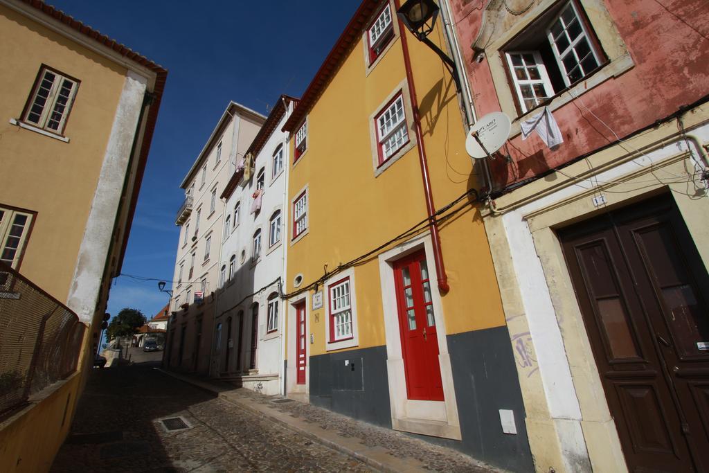 Casas Da Alegria Daire Coimbra Oda fotoğraf