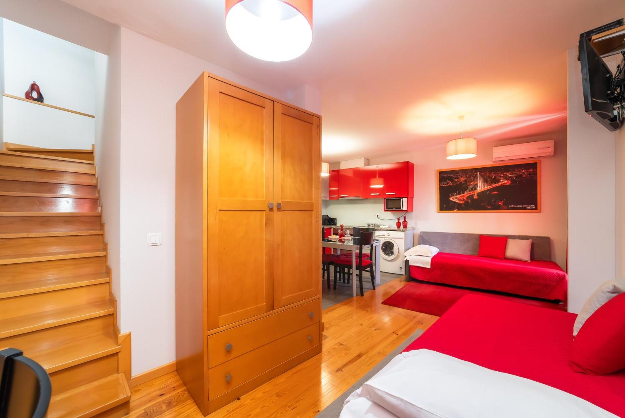Casas Da Alegria Daire Coimbra Oda fotoğraf